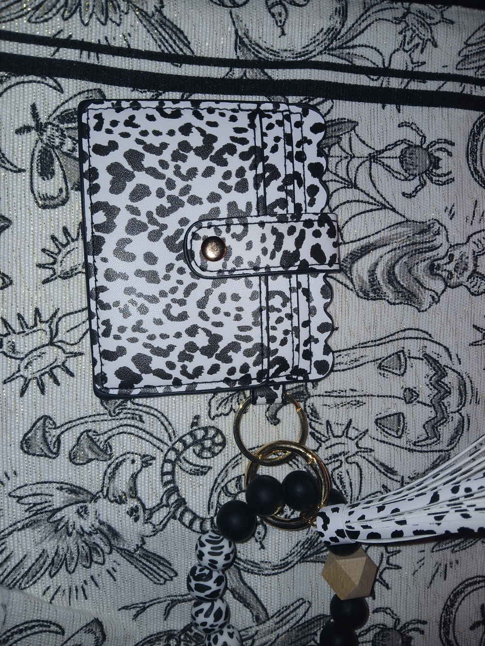 Leopard Print Wristlet Clutch - Black & White